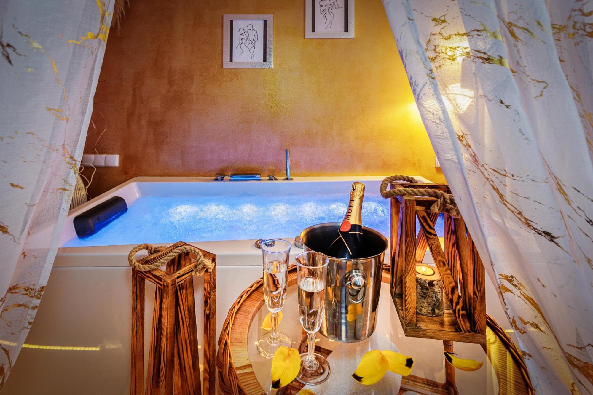 Kameralny Aparthotel Elegante Wladyslawowo - Adults Only Exterior foto